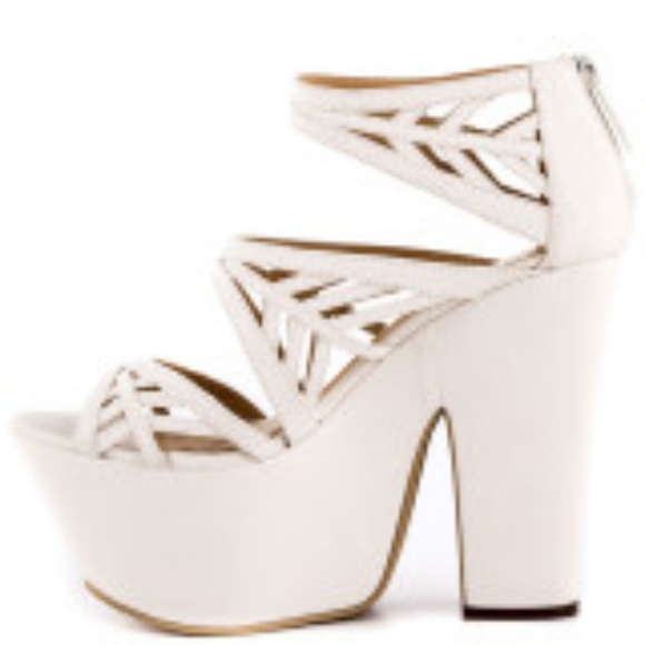 Michael Antonio Cutout Platform Heel White - Picture 5 of 8